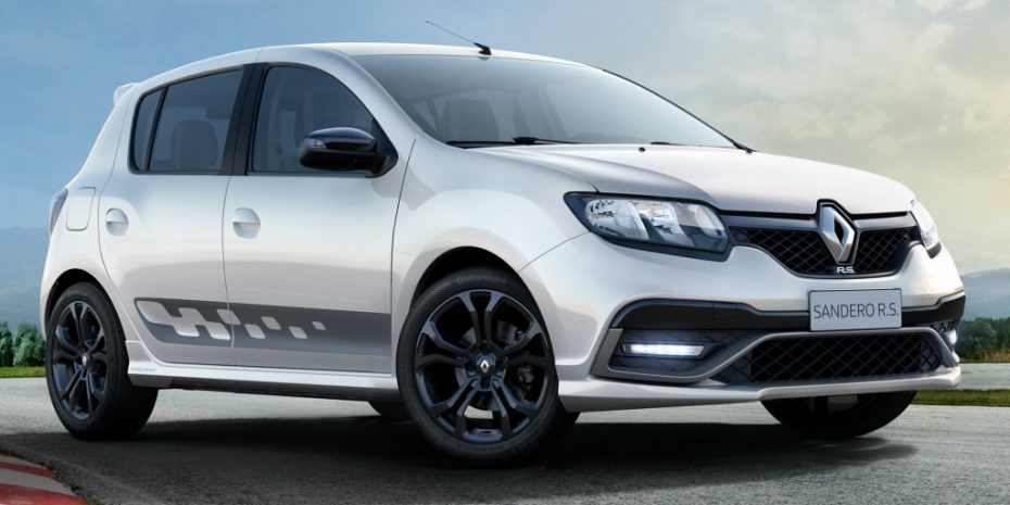 El Renault Sandero RS inicia su comercialización en Brasil: ¿Pagarías 15.000 € por él?