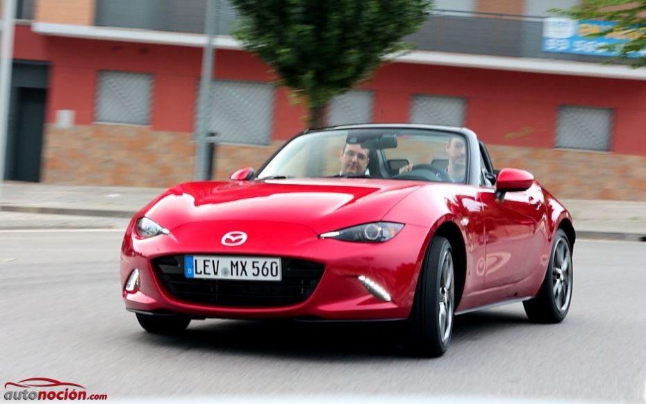 Nuevo acabado de acceso para el Mazda MX-5 con techo de lona: Más barato