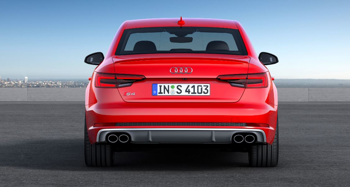 Nuevo Audi S4 10