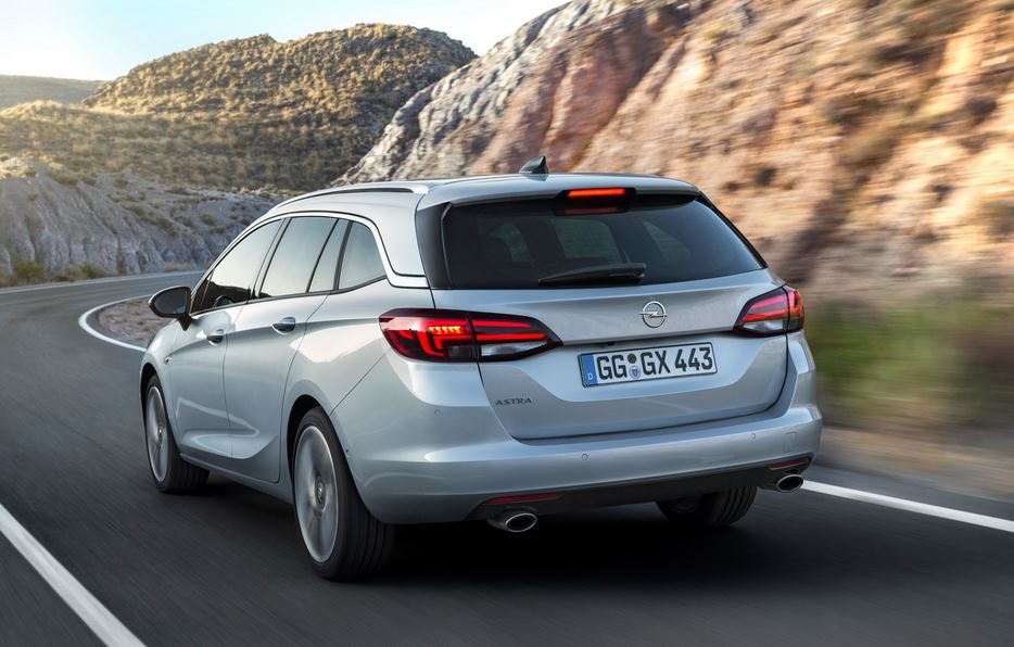 Opel Astra Sports Tourer 8