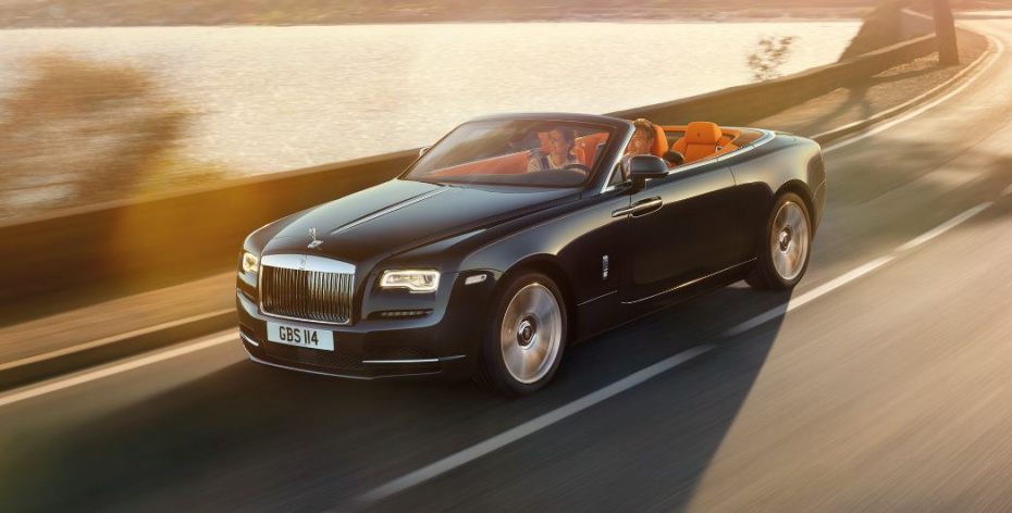 Rolls-Royce Dawn: En palabras de la marca, «así debería de ser un descapotable de superlujo»