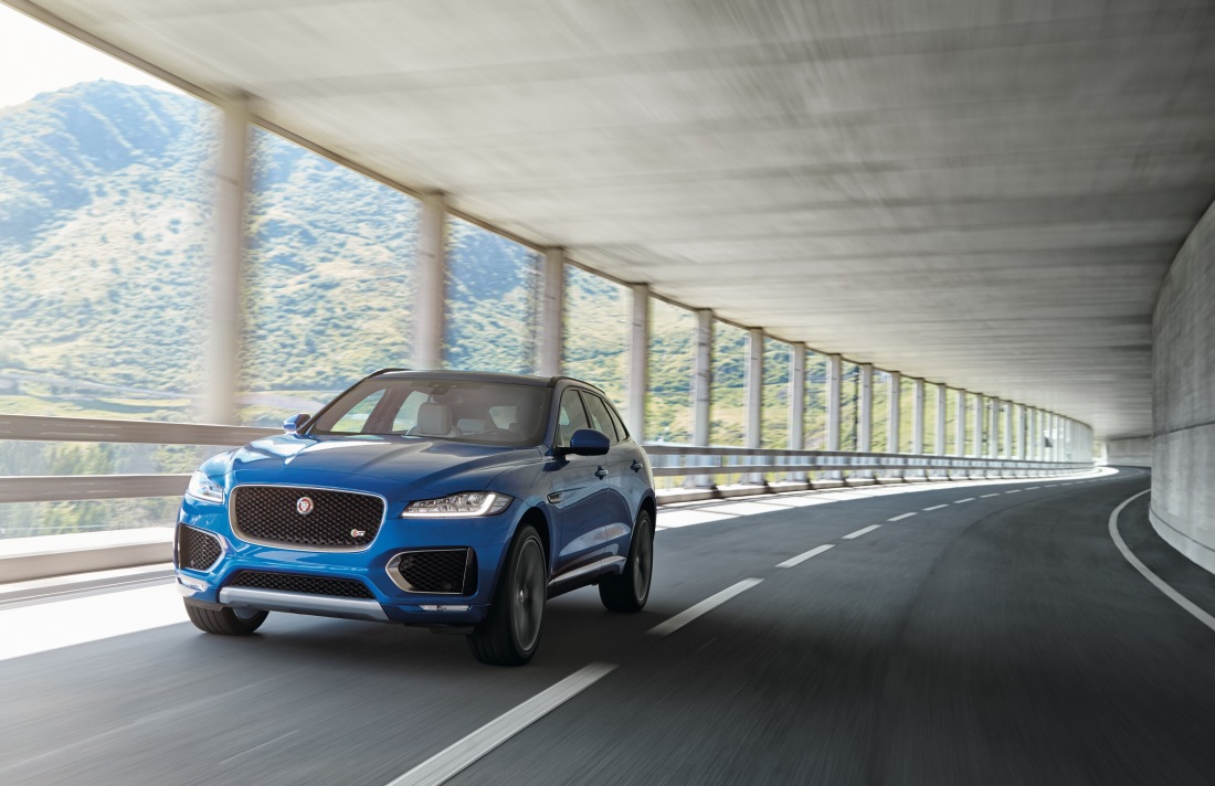 jaguar-f-pace8