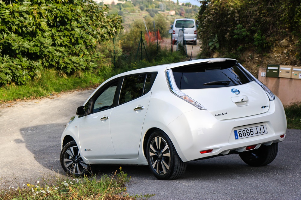 Nissan LEAF 30 kWh (48)