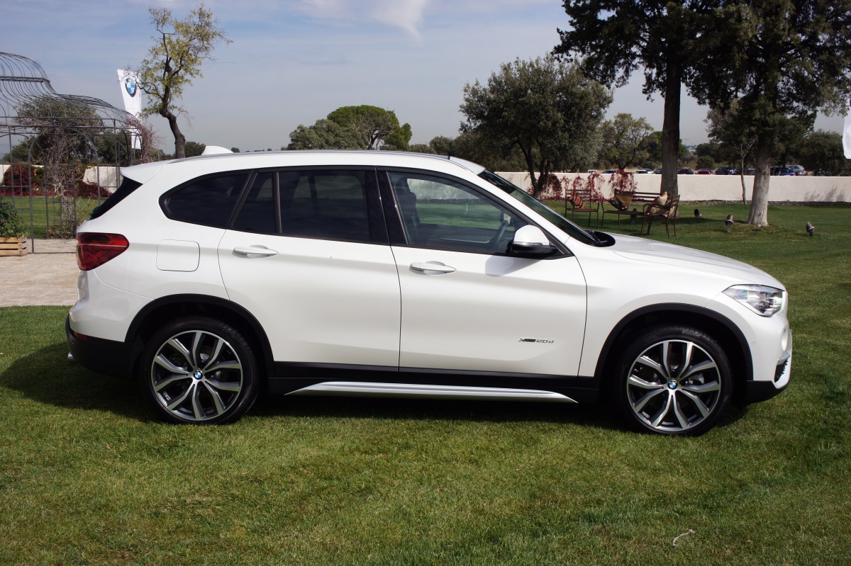 contacto-bmw-x152