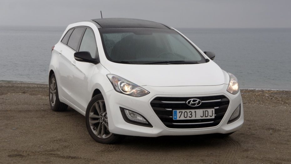 Prueba Hyundai i30 CW 1.6 CRDI 110 CV Black Line: Equilibrado hasta en el precio