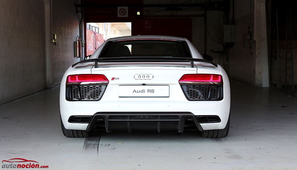 Audi R8 Plus V10 17