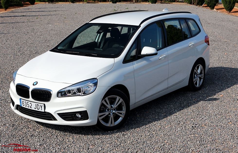 BMW 216d Grand Tourer 42