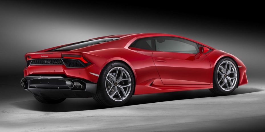 Lamborghini LP580-2: El formato tracción trasera ofrece sensaciones más viscerales…