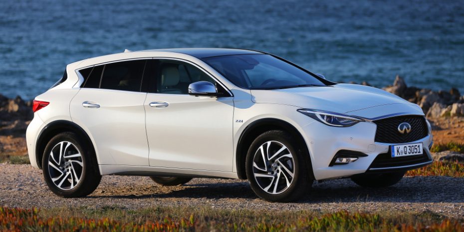 El Infiniti Q30 llegará en enero: Arrancará en los 24.900 €, con promociones especiales para los primeros clientes