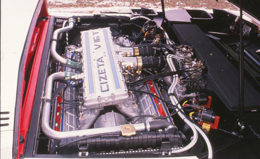 Cizeta V16T (1)