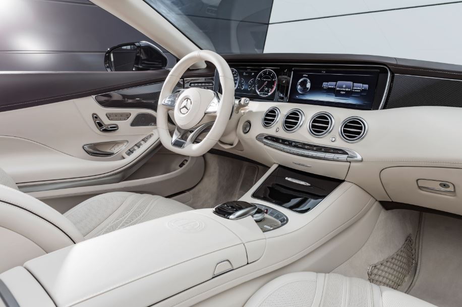 Mercedes-AMG S65 Cabriolet 1