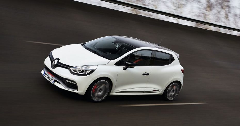 El Clio RS 220 Trophy arrasa en Nürburgring: Sí, es el más rápido y no han hecho falta «trucos»