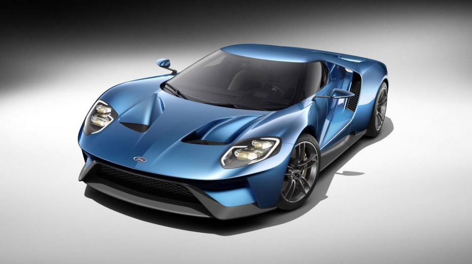 Gorilla Glass Híbrido se apodera del Ford GT: La primera luna del mercado fabricada en este material