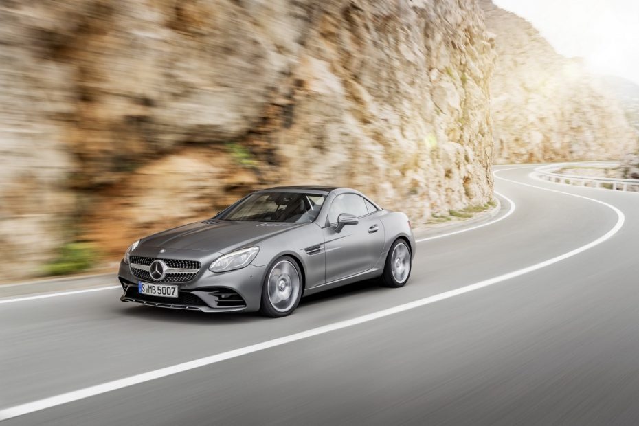 Estos son los precios, los paquetes y el equipamiento del Mercedes-Benz SLC: ¡Maldito dinero!