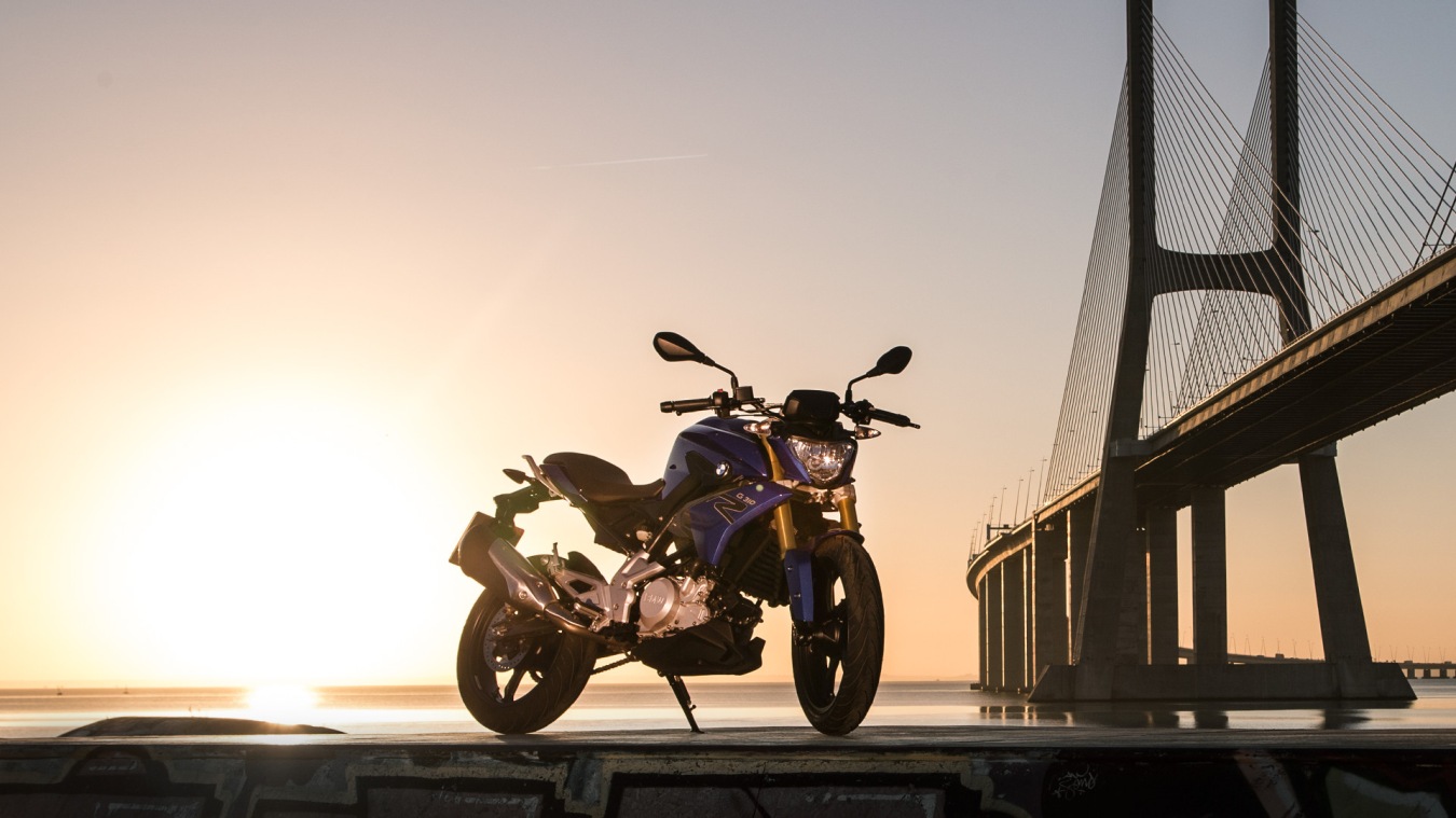 bmw-g310r11