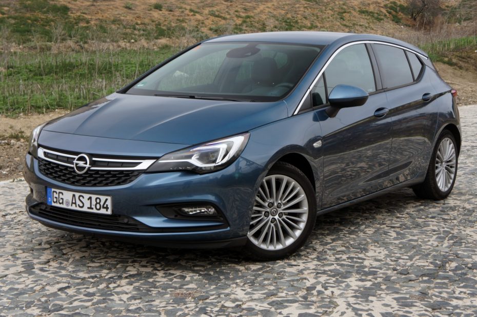 Contacto nuevo Opel Astra: Probamos los 1.0 SIDI 105 CV y 1.4 Turbo 125 CV