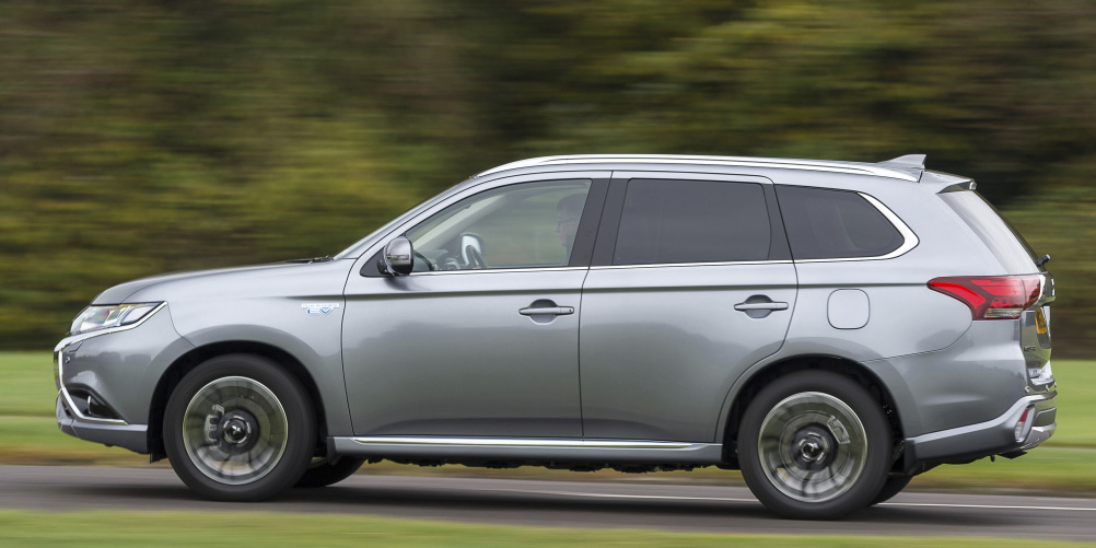 mitsubishi_outlander_phev_73