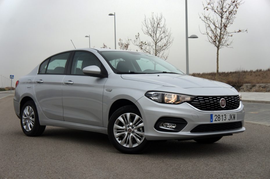 Contacto Fiat Tipo 1.4i 16v 95 CV Opening Edition: Los 10.990 € que más cunden del mercado