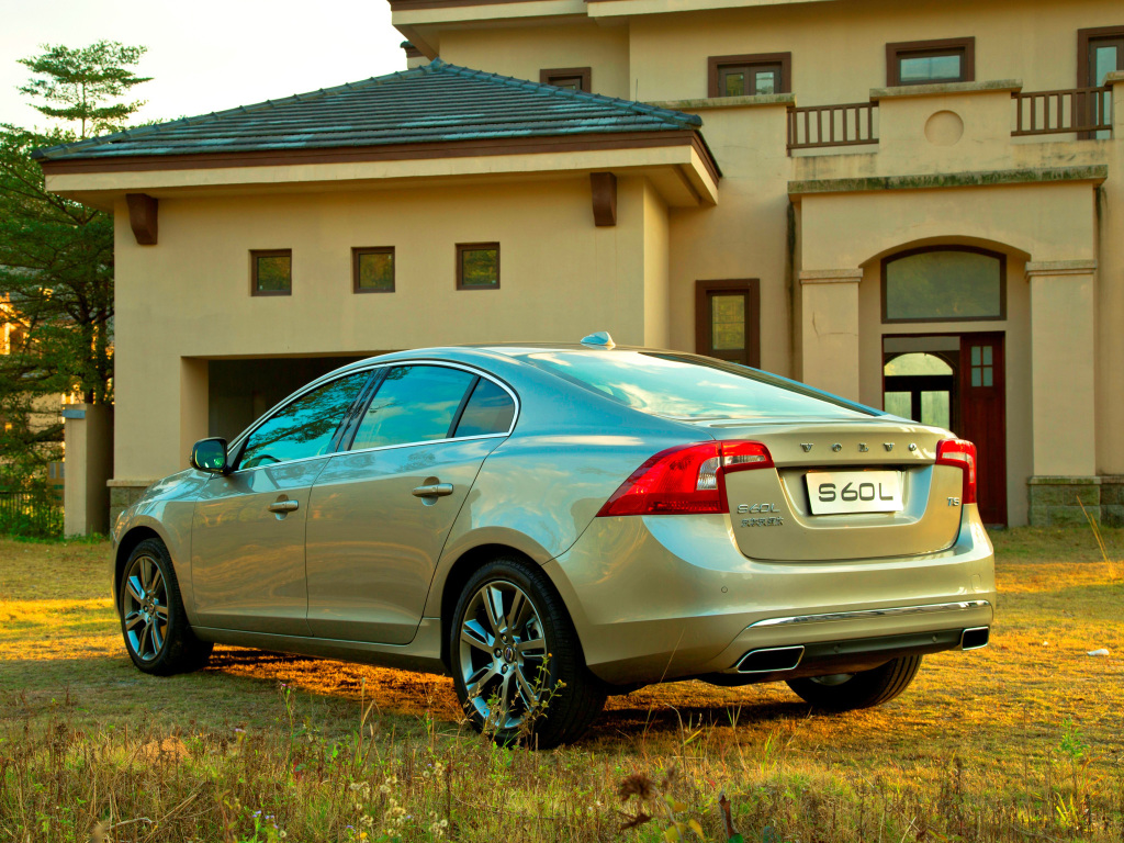 volvo_s60l_12