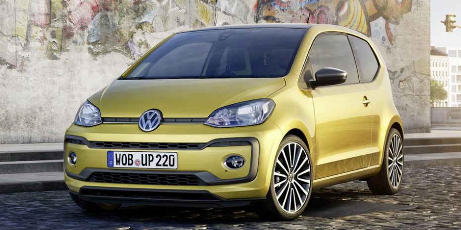 Así es el lavado de cara del Volkswagen Up!: Llega el motor turbo y un interior más atractivo