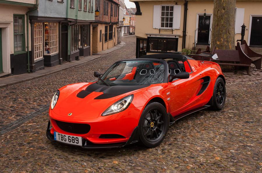 Lotus Elise Cup 250: Una ‘bala’ de tan sólo 931 kg para disfrutar al volante