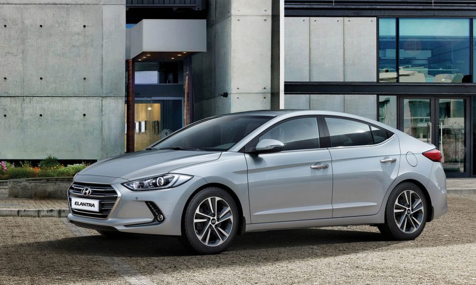 ¡¡¡Primicia!!! El nuevo Hyundai Elantra llega a España: Aterriza por fin con motor diésel