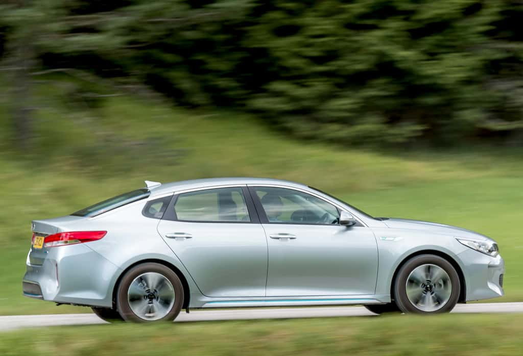 kia_optima_plug-in_hybrid_59