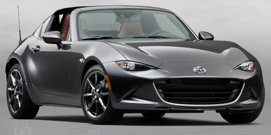 Oficial, así es el nuevo Mazda MX-5 con techo duro: Se pasa al estilo targa