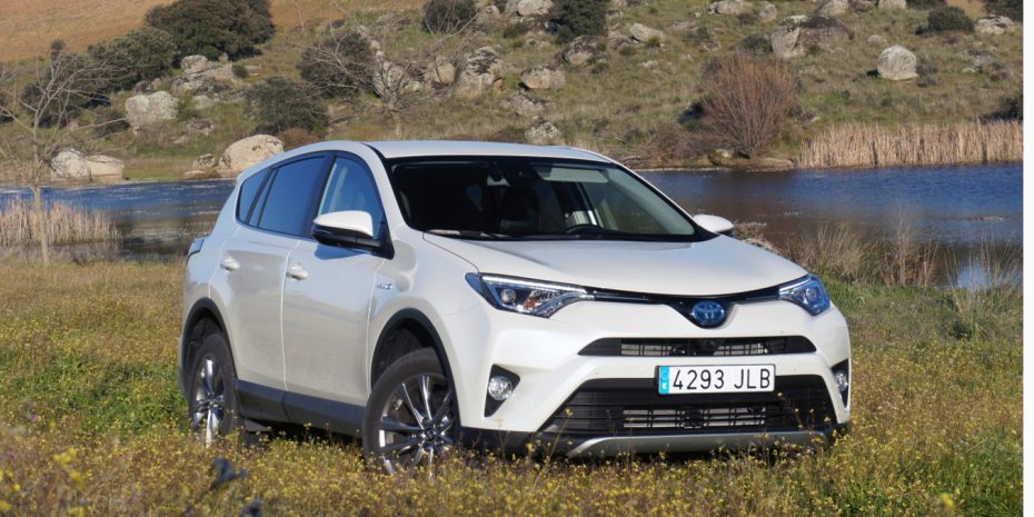 Contacto Toyota RAV4 HSD 197 CV: La hibridación llega al popular crossover