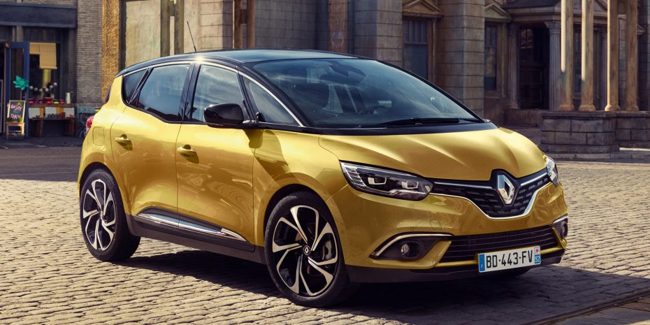 ¡Et voilá! Aquí está el nuevo Renault Scénic en su versión con cinco asientos