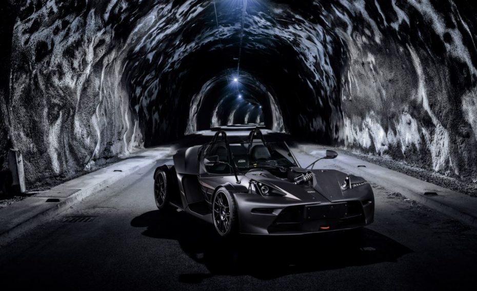 KTM X-Bow GT Black Edition: Un exclusivo y radical caballero oscuro con más de 300 CV en sus entrañas