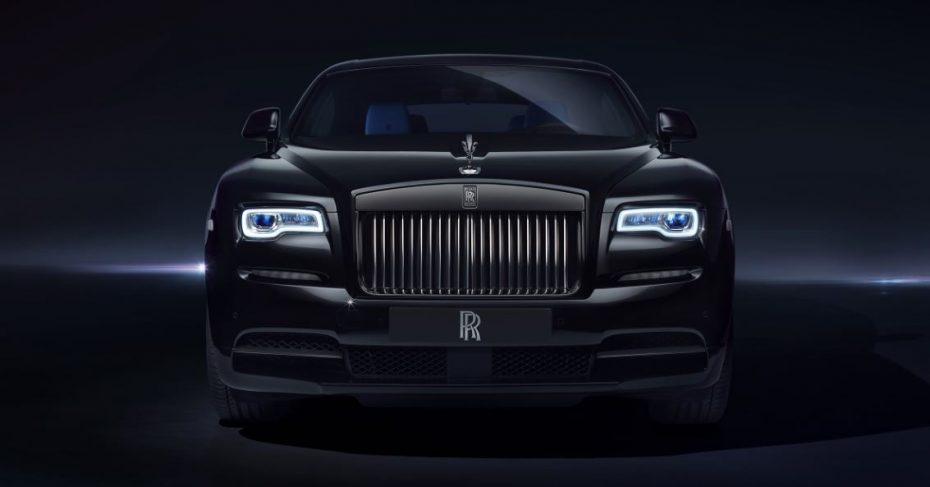 Rolls-Royce Black Badge: ¡Fuera la madera!, lo que se lleva ahora es la fibra de carbono, el aluminio y el titanio