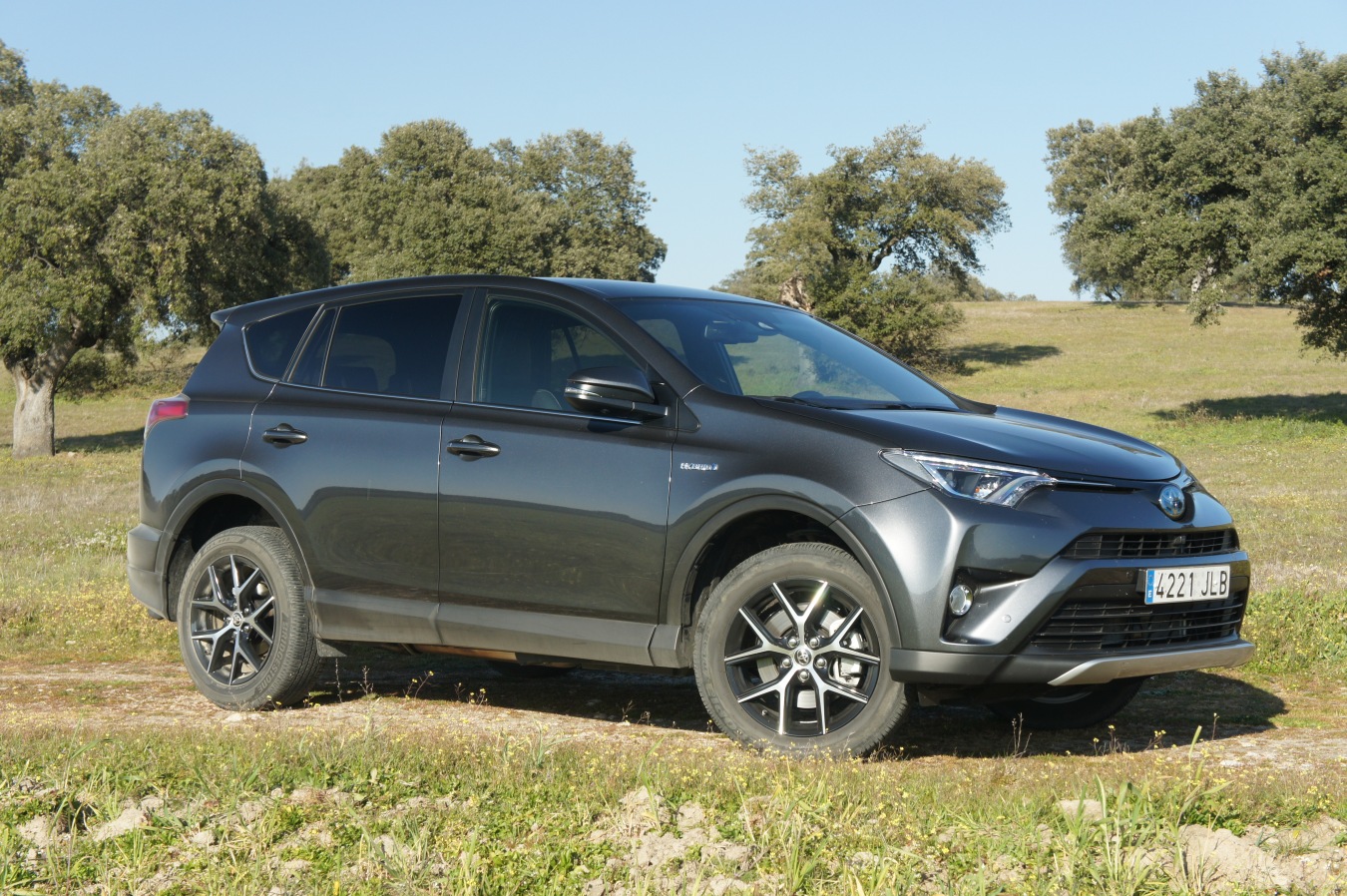 contacto-toyota-rav4-hybrid22