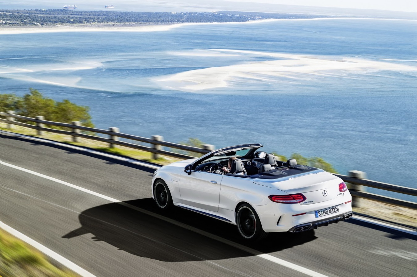 mercedes-c63amg-cabrio4