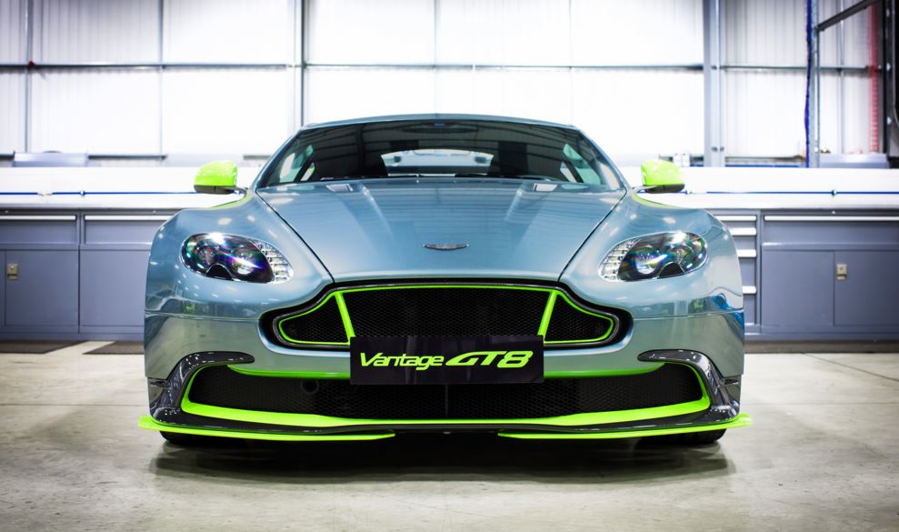 Aston Martin Vantage GT8 4