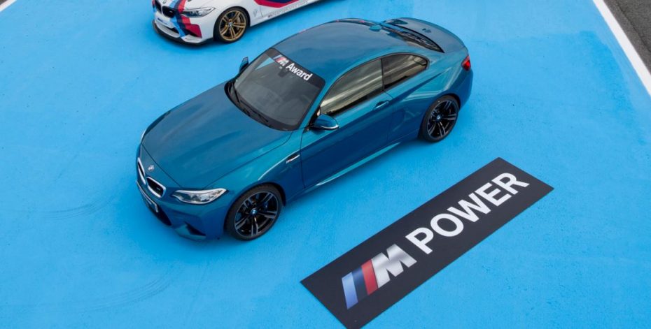 ¿Un BMW M2 Coupé como premio?: Si eres de MotoGP seguramente ya sabes que hablamos del BMW M Award…