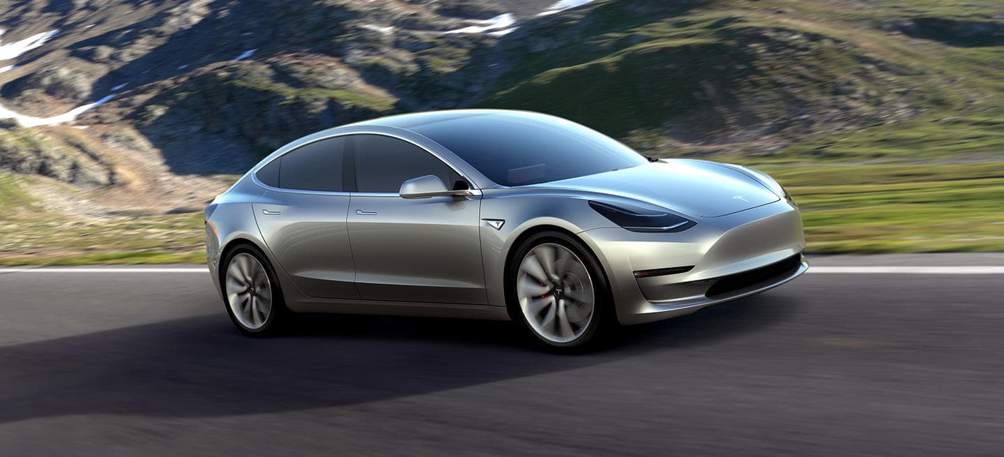 Tesla Model 3 (2)