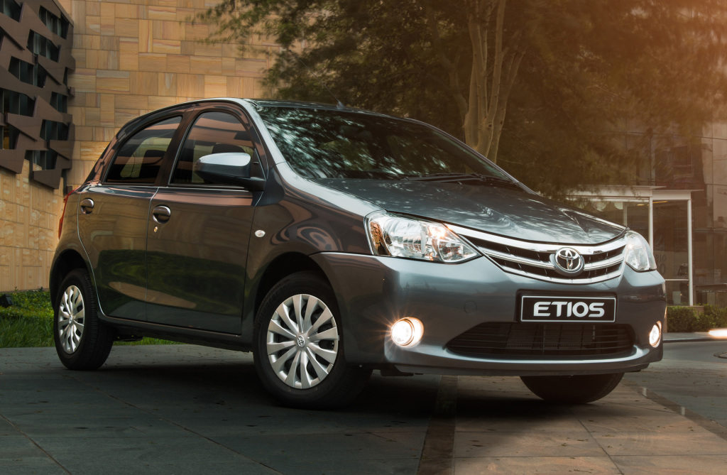 toyota_etios_hatchback_4