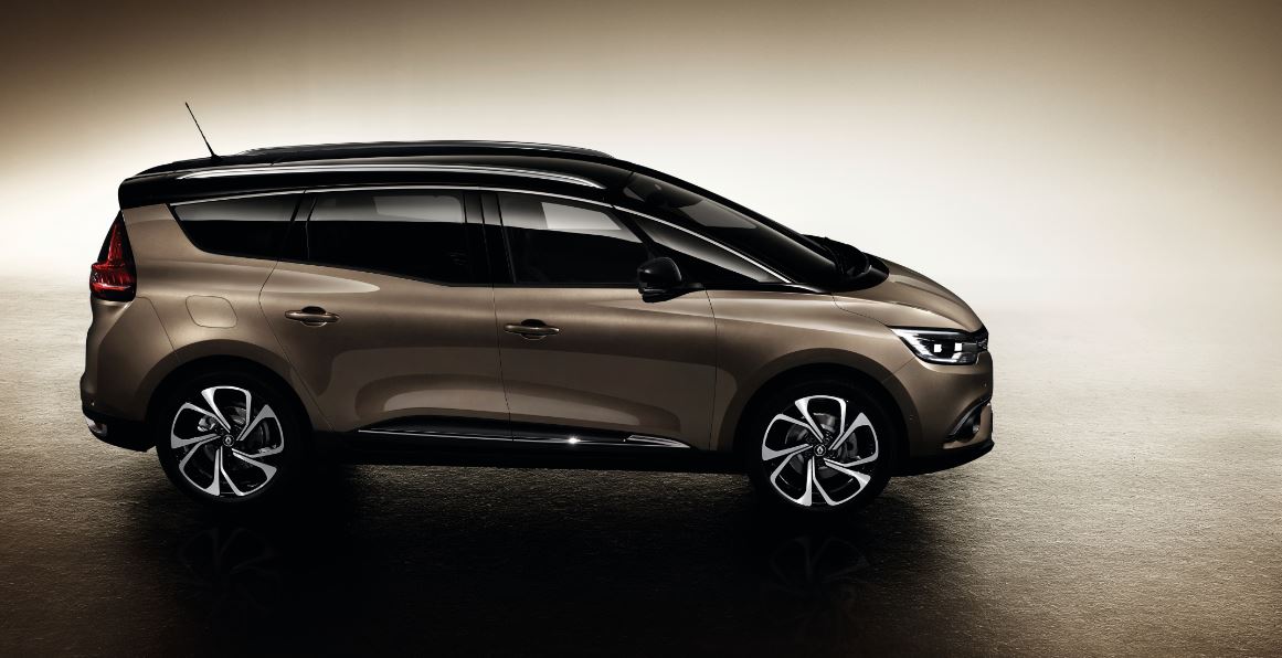 Nuevo Renault Grand Scenic 8