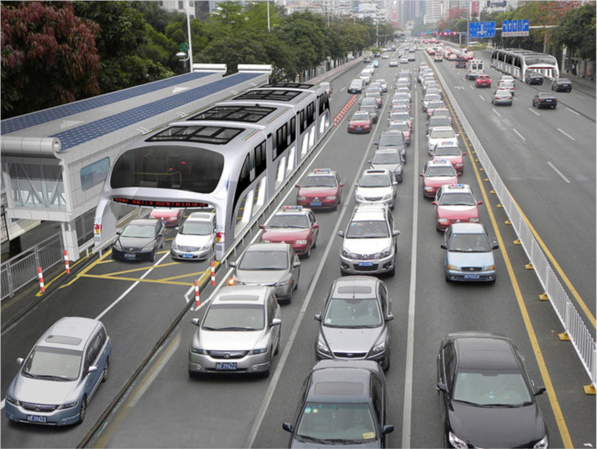 Straddling Bus (2)