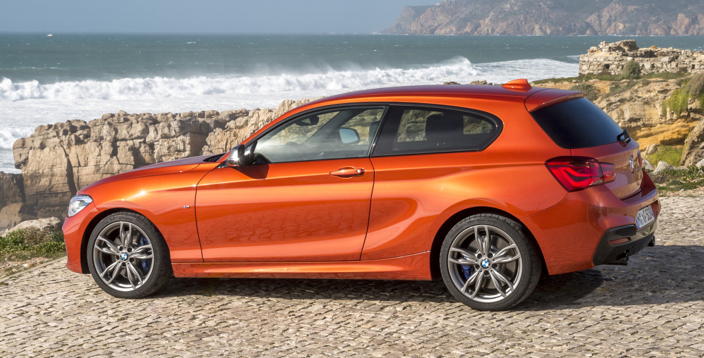 bmw_m135i_3-door_17