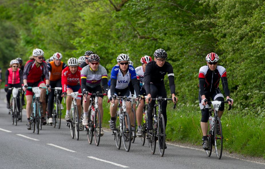 ¿Seguro, matrícula y permiso por puntos para los ciclistas? Ojo a la última propuesta del RACE