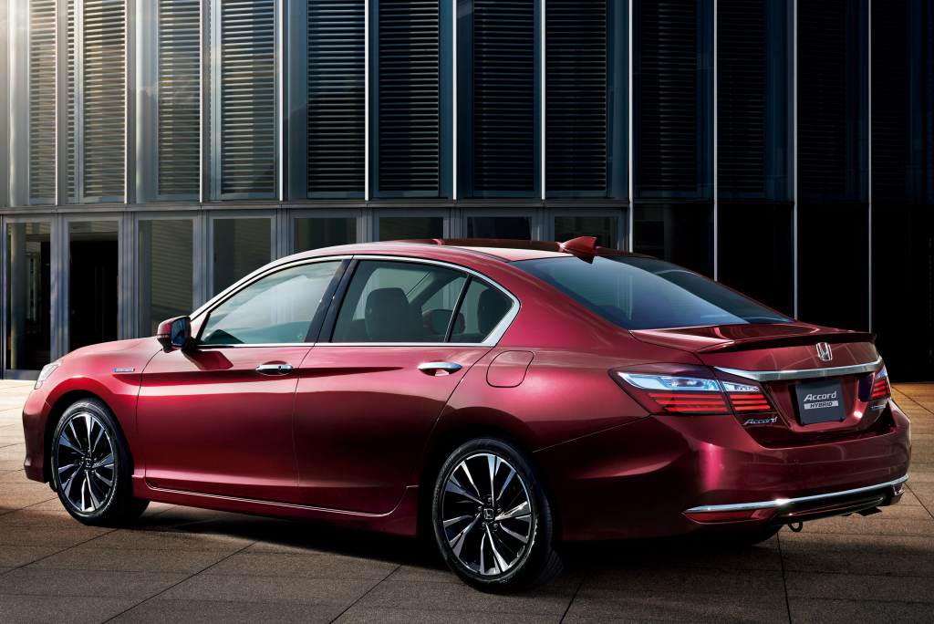 honda_accord_hybrid_25