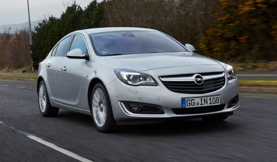 La oferta del Opel Insignia se reduce: Menos mecánicas y acabados