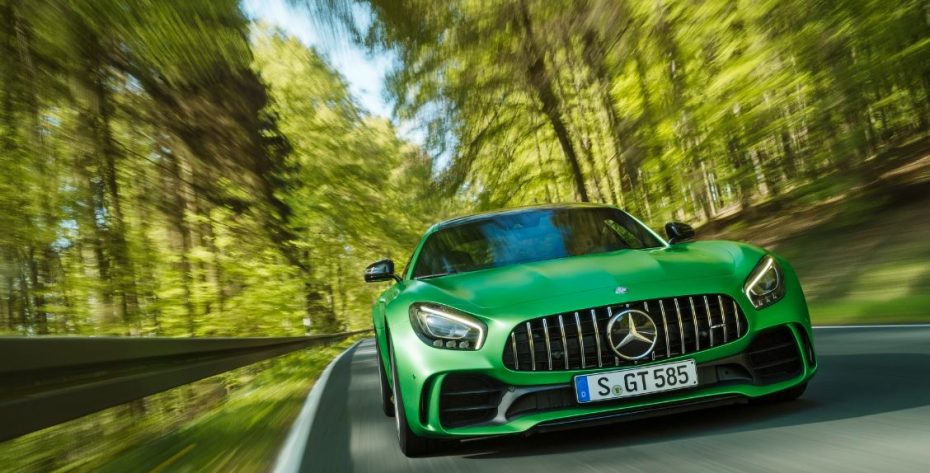 ¡Oficial!: El Mercedes-AMG GT R da la cara y… ¡es la leche!