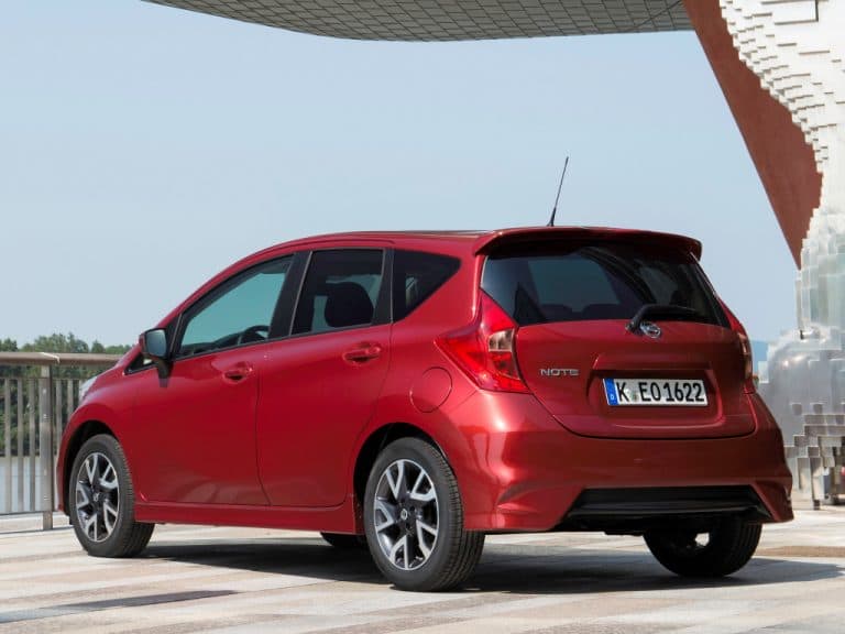 Note 2016 Así es la nueva gama del Nissan Note 2016: Menos versiones y motores