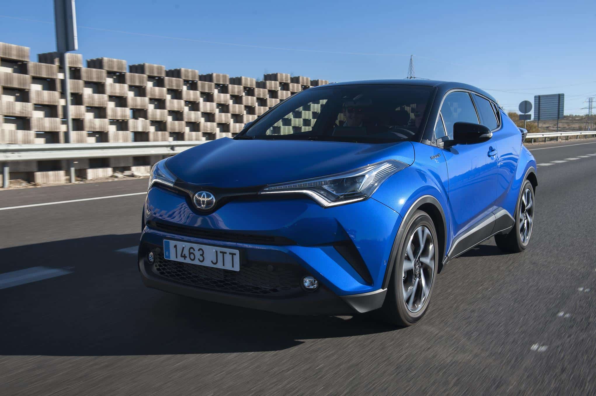 Toyota C-HR SUV Híbrido