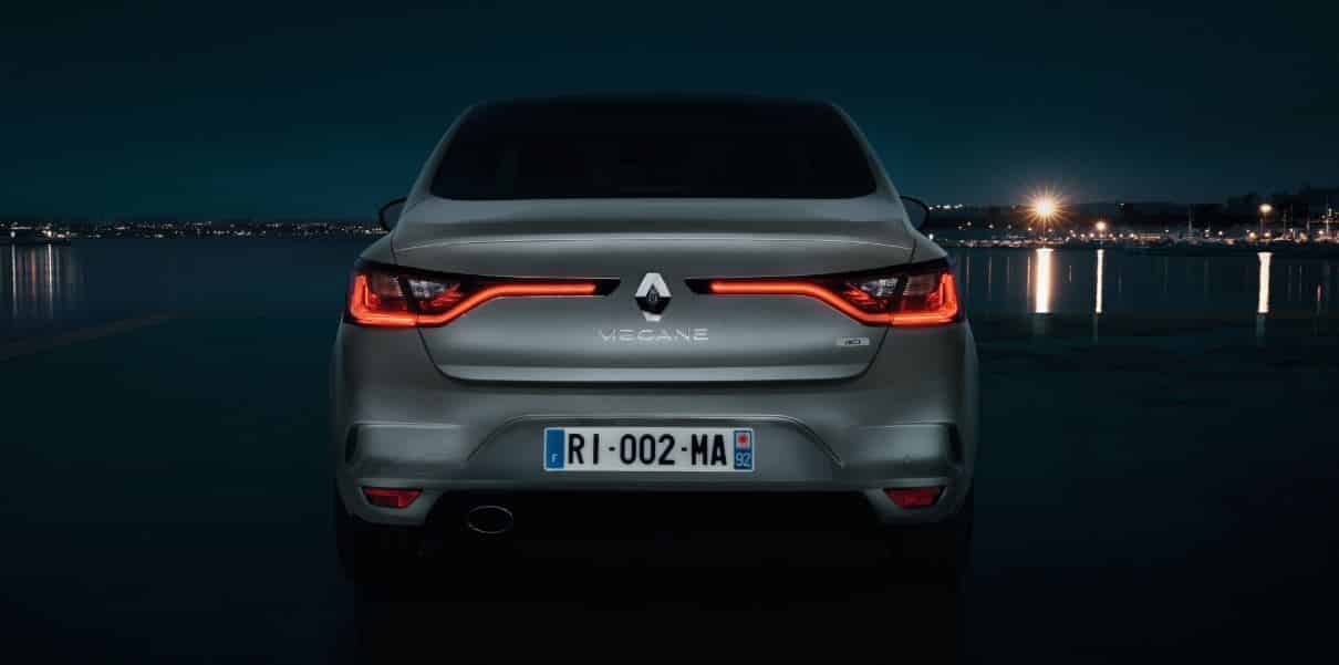 Nuevo Renault Megane sedán 9