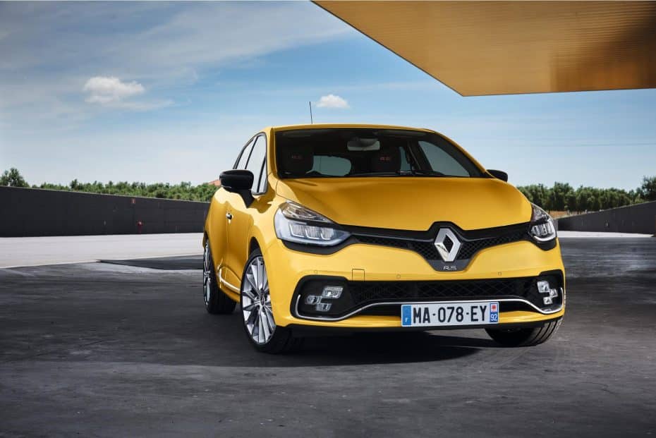 Así es el renovado Renault Clio RS: Se venderá con 200 y 220 CV