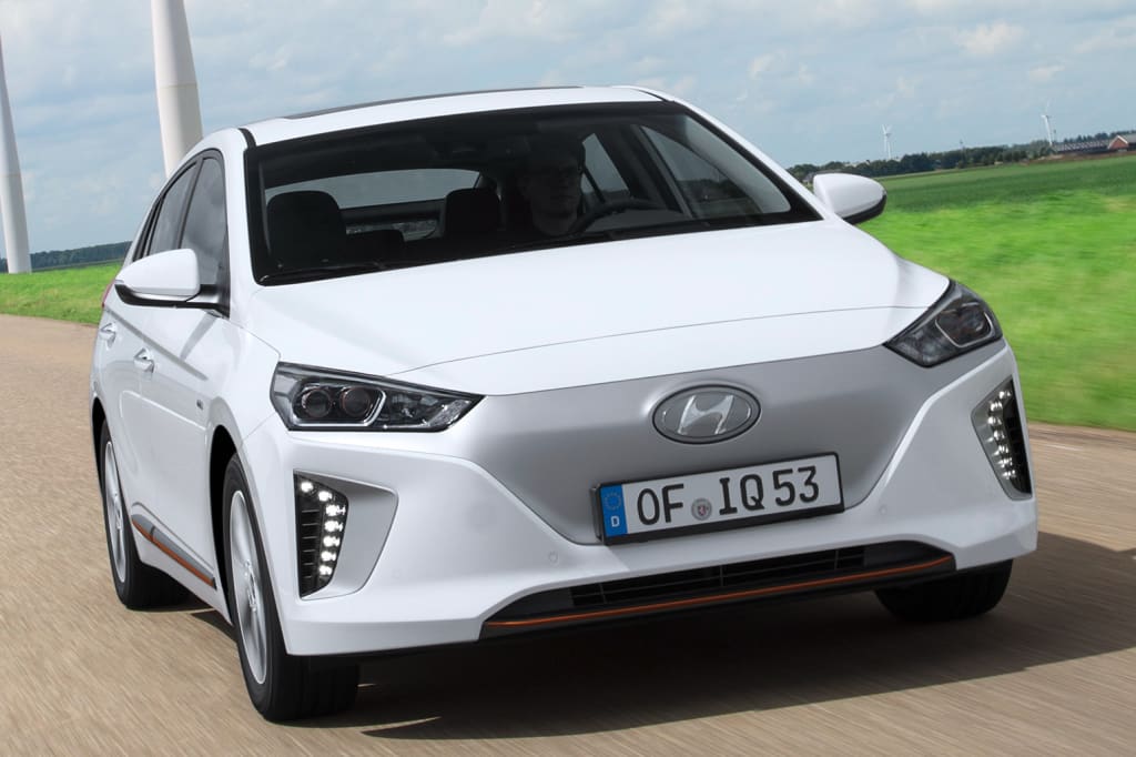 hyundai_ioniq_electric_24